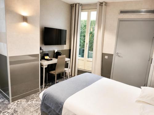 Habitación Doble Deluxe con terraza del hotel L'adresse. Foto 3