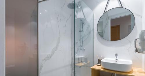 Habitación Doble Estándar del hotel Tusity ONE. Foto 6