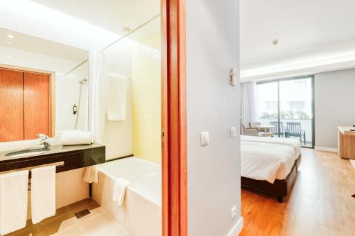 Habitación Doble Clásica - 2 camas del hotel Vila Baleira Funchal. Foto 5