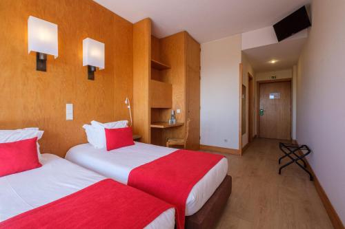 Habitación Doble Superior - 1 o 2 camas del hotel Vilar Oporto. Foto 12
