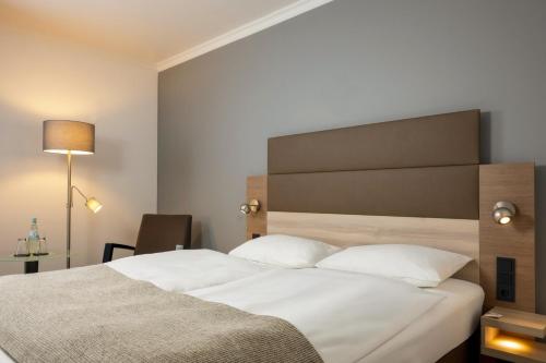 Habitación Estándar con cama grande - No fumadores del hotel Best Western Plus Koeln City. Foto 1