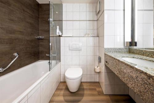 Superior Queen Room - Higher Floor/Non - Smoking del hotel Best Western Plus Koeln City. Foto 5