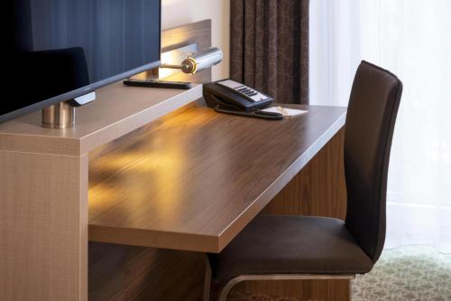 Superior Queen Room - Higher Floor/Non - Smoking del hotel Best Western Plus Koeln City. Foto 4