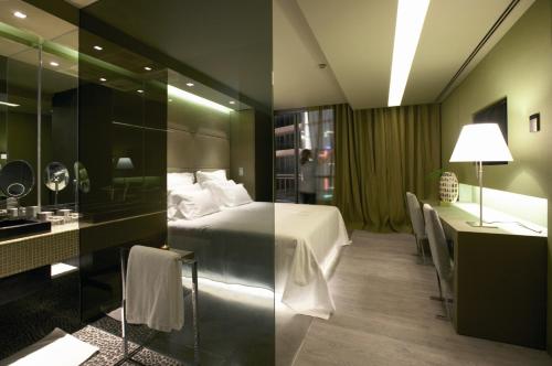 Habitación Doble Superior con vistas al atrio del hotel The Vine. Foto 4