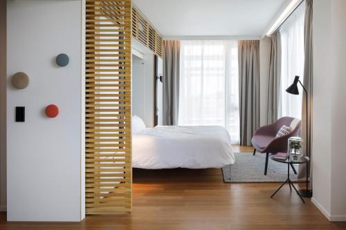 Habitación Película del hotel Zoku Paris. Foto 1