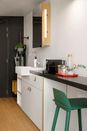 Habitación Zoku del hotel Zoku Paris. Foto 4