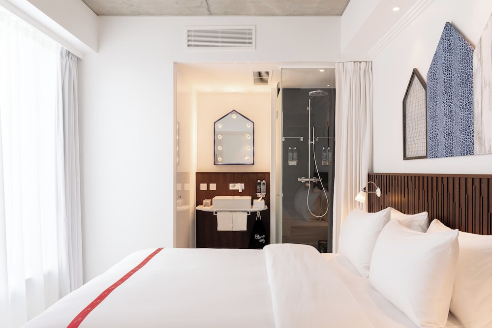 Habitación (Nest) del hotel Ruby Zoe London. Foto 4