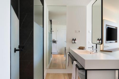 Alojamiento Superior del hotel Barceló Playa Blanca. Foto 1