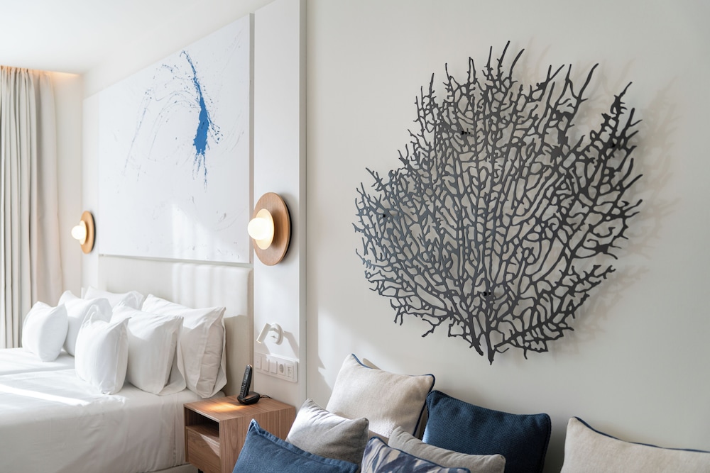 Habitación superior del hotel Barceló Playa Blanca. Foto 1