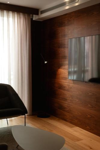 Suite Doble Deluxe con bañera de hidromasaje del hotel Mypalace LeÓn. Foto 8