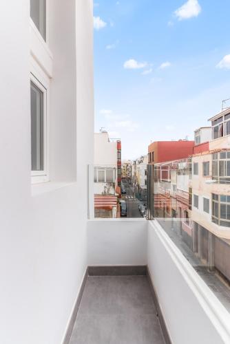 Estudio con balcón del hotel Open Sea Suites. Foto 19