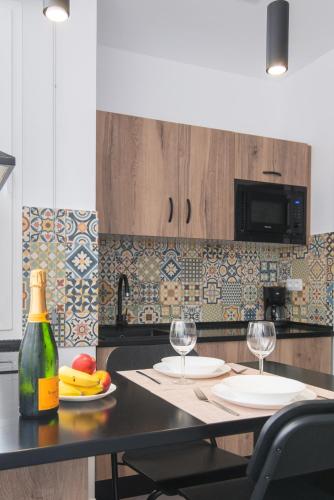 Estudio con balcón del hotel Open Sea Suites. Foto 31