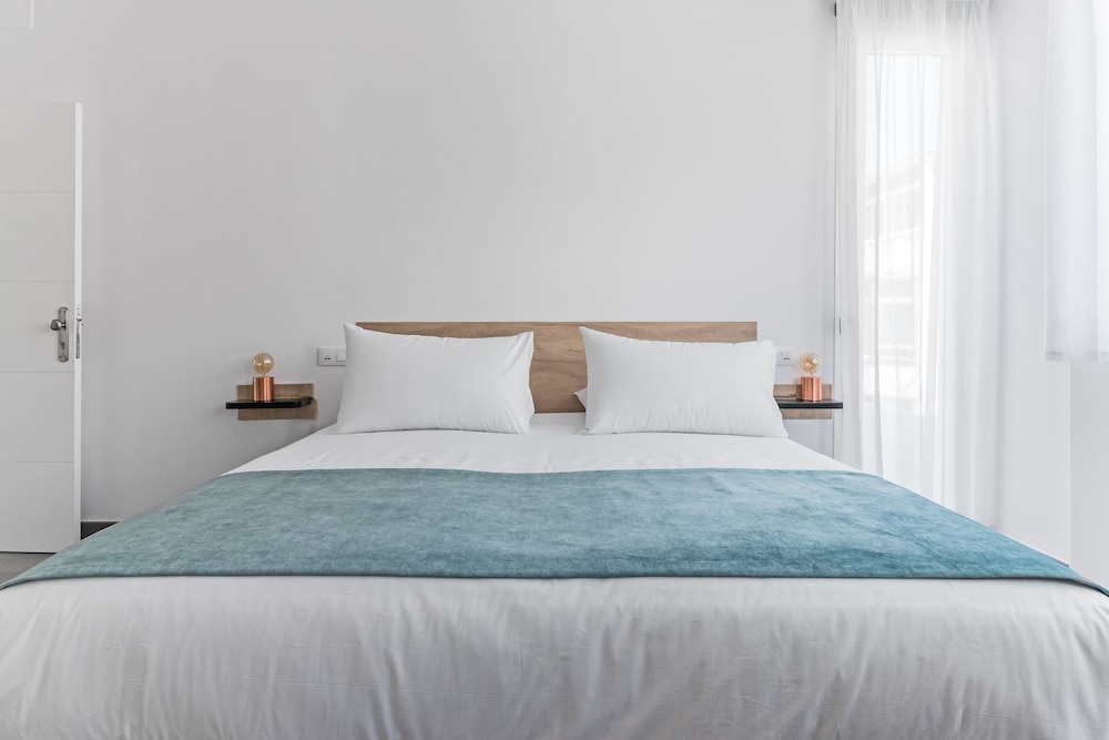 Estudio superior (101) del hotel Open Sea Suites. Foto 1