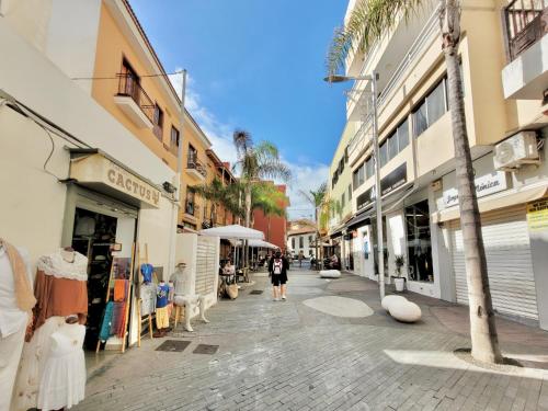 Apartamento con vistas laterales al mar del hotel La Hoya 29. Foto 5