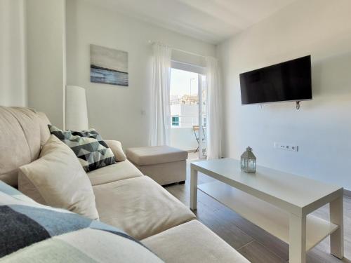 Apartamento con vistas laterales al mar del hotel La Hoya 29. Foto 34