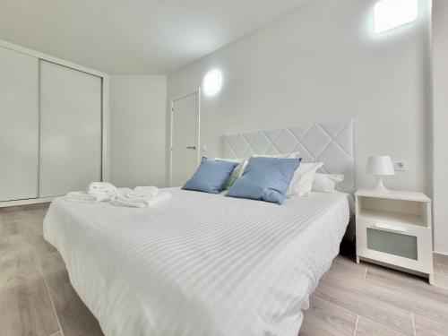 Apartamento con vistas laterales al mar del hotel La Hoya 29. Foto 38