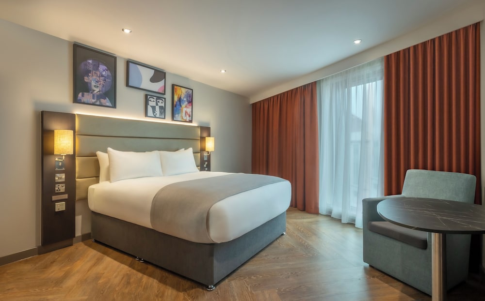 Deluxe Double Room del hotel Maldron Finsbury Park, London. Foto 1