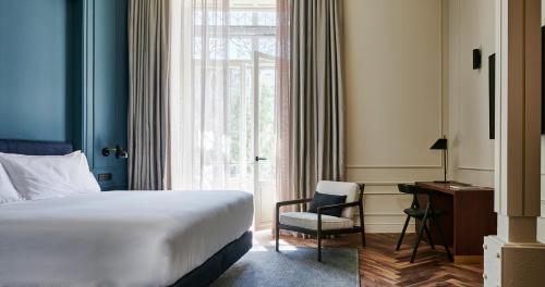 Habitación Doble Premium con vistas del hotel Mercer Plaza Sevilla 5 Gl. Foto 4