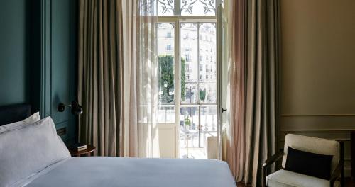 Habitación Doble Premium con vistas del hotel Mercer Plaza Sevilla 5 Gl. Foto 5