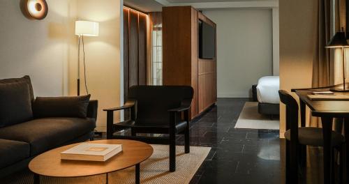 Suite Junior del hotel Mercer Plaza Sevilla 5 Gl. Foto 11