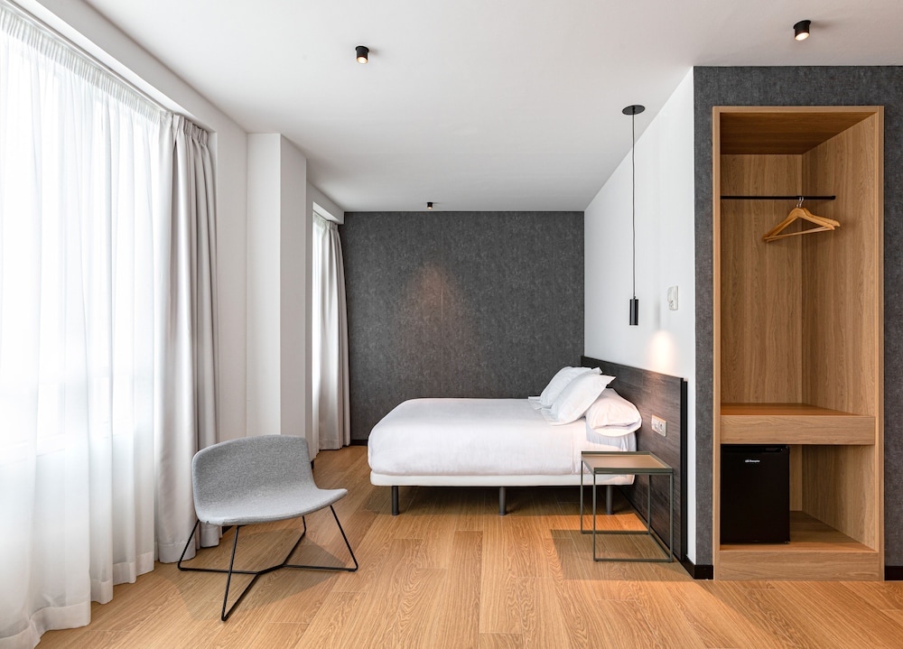 Habitación Doble Superior del hotel Hotel Forum Ceao. Foto 1