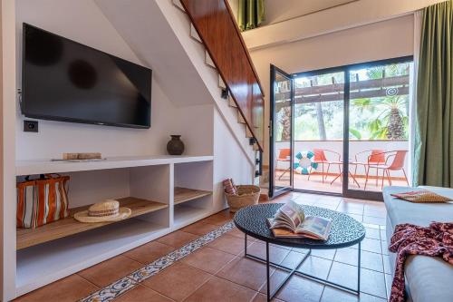 Habitación Cuádruple Dúplex del hotel Estival Park Marena. Foto 4