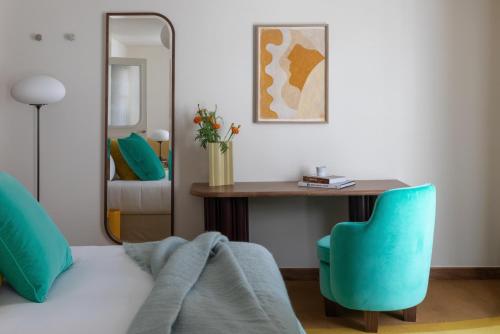 Habitación Doble Executive con acceso a la zona de bienestar y a la bañera de hidromasaje bajo petición - 1 o 2 camas del hotel Saint André Des Arts. Foto 8