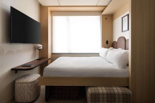 Habitación Flex - cama plegable del hotel Motto By Hilton New York City Times Square. Foto 1