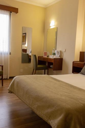 Habitación Doble Superior del hotel Flag Madeira - Ribeira Brava. Foto 4