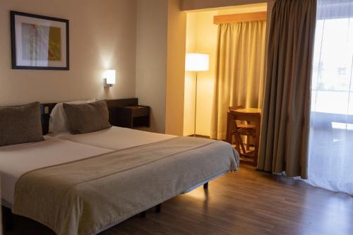 Habitación Doble Superior - 2 camas del hotel Flag Madeira - Ribeira Brava. Foto 2