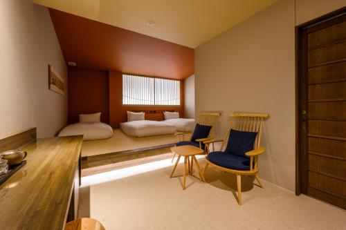 Habitación Doble Deluxe - 2 camas del hotel Wood Takayama. Foto 4