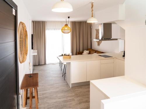 Apartamento de 1 dormitorio con bañera de hidromasaje en la azotea del hotel Shambhala Fuerteventura. Foto 7