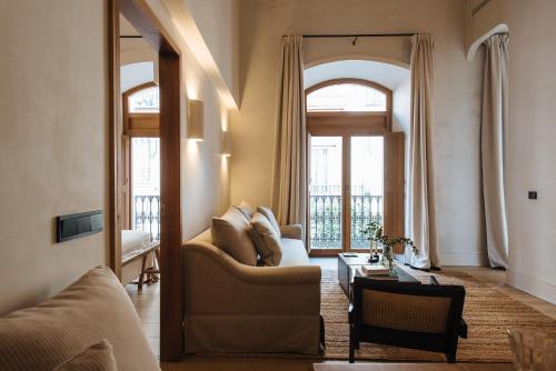 Suite con balcón del hotel Casa Del Rey Sabio. Foto 7