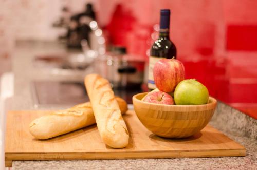 Apartamento de 1 dormitorio con vistas al jardín del hotel Sevilla Palace. Foto 3