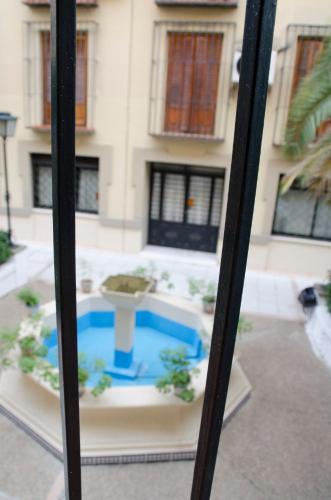 Apartamento de 1 dormitorio con vistas al jardín del hotel Sevilla Palace. Foto 6