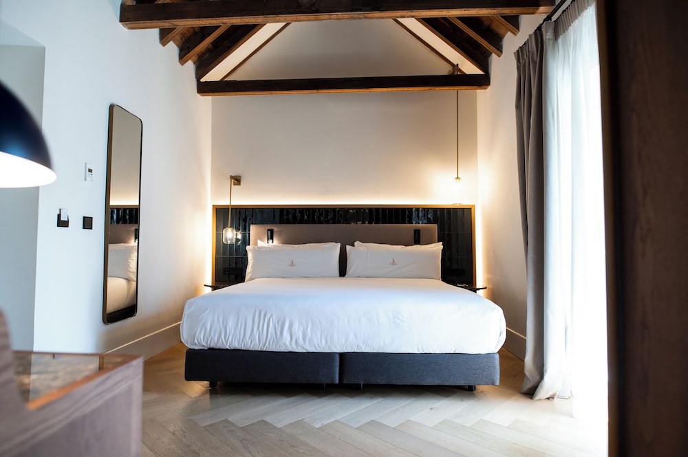 Habitación superior con 1 cama doble o 2 individuales del hotel Legado Magdalena. Foto 10