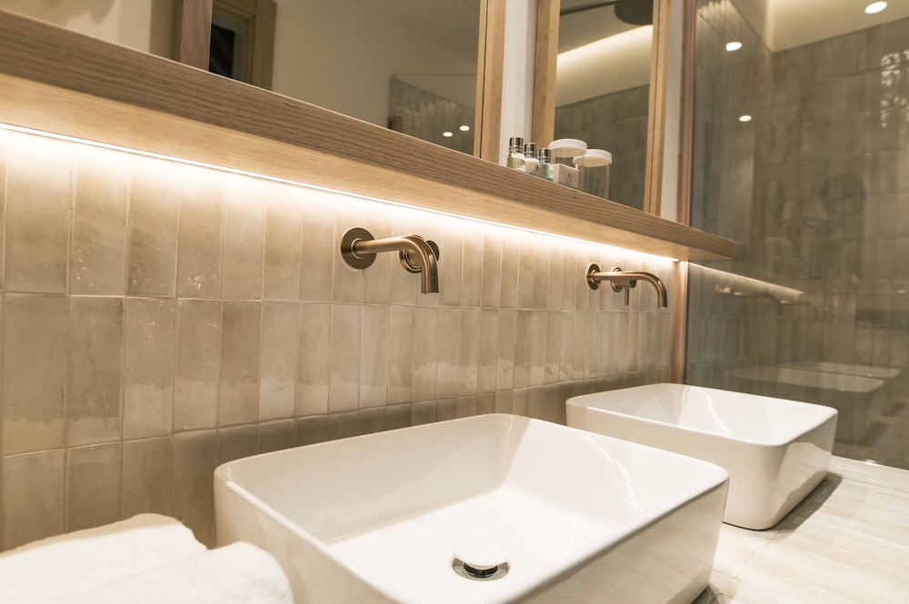 Habitación superior con 1 cama doble o 2 individuales del hotel Legado Magdalena. Foto 1