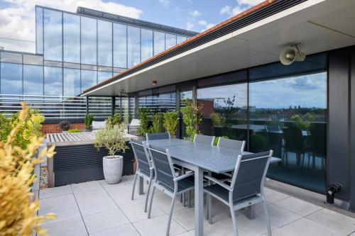 Estudio con terraza del hotel Dao By Dorsett West London. Foto 5