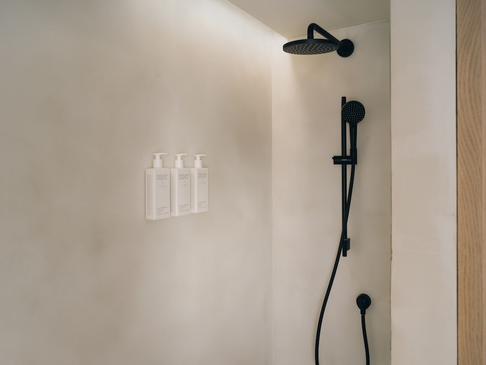 One Bedroom Suite del hotel Mondrian Ibiza. Foto 7