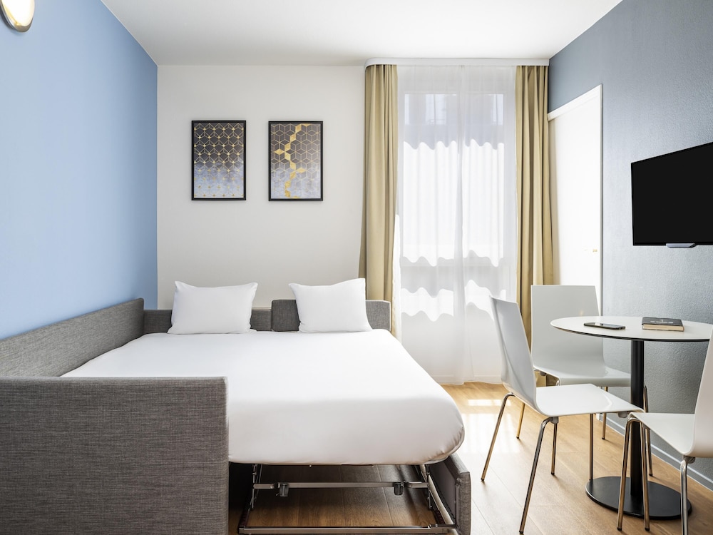 Apartamento con una cama doble del hotel Adagio Access Paris Quai D'ivry. Foto 4