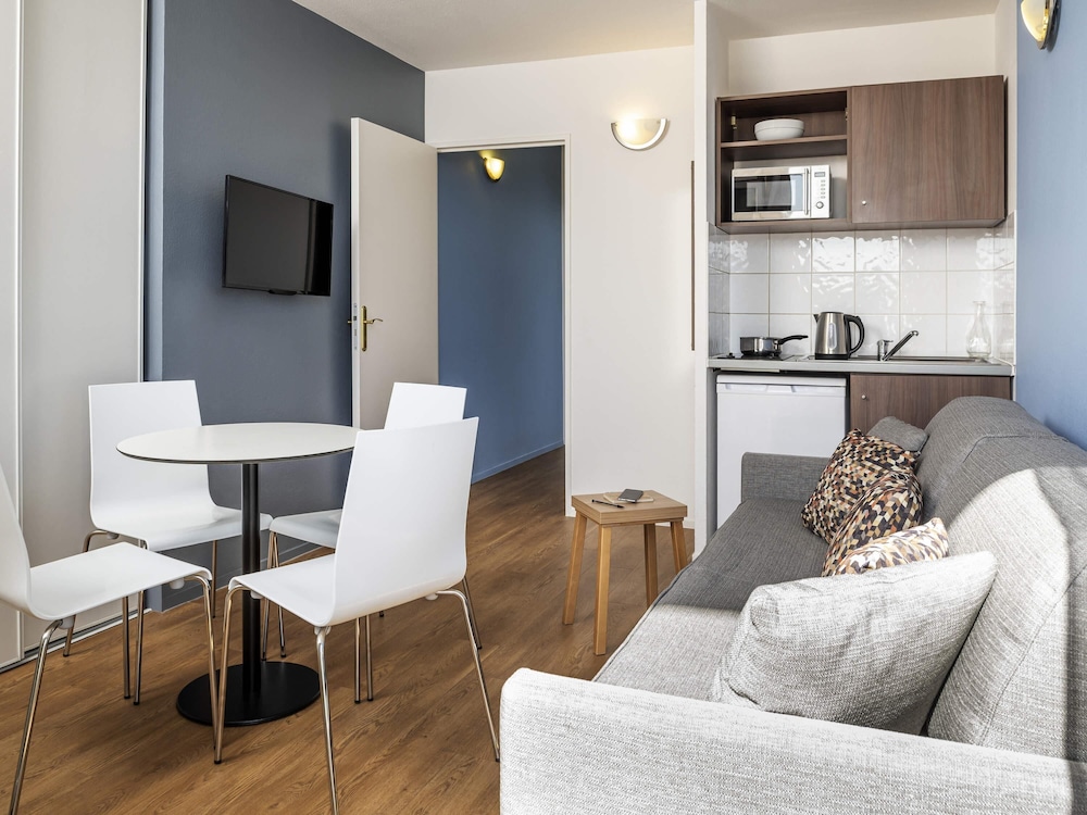 Apartamento con una cama doble del hotel Adagio Access Paris Quai D'ivry. Foto 5