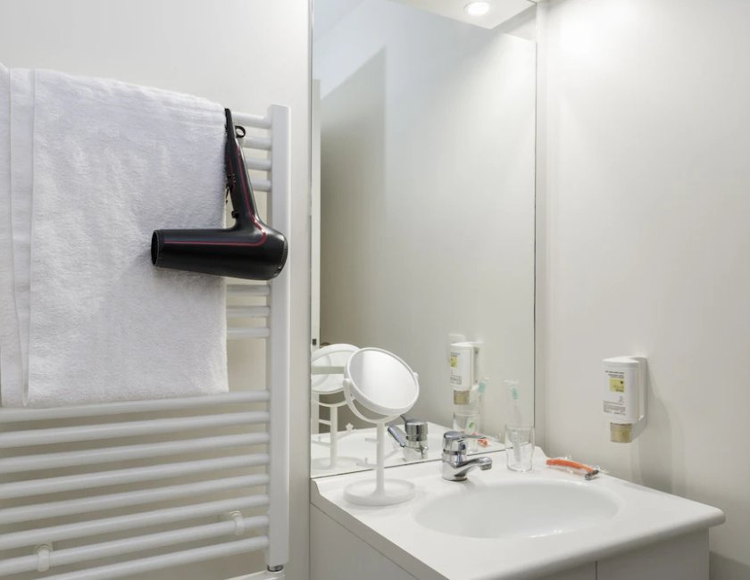 Estudio Grand 1 Cama doble kitchenette del hotel Adagio Access Paris Clamart. Foto 6