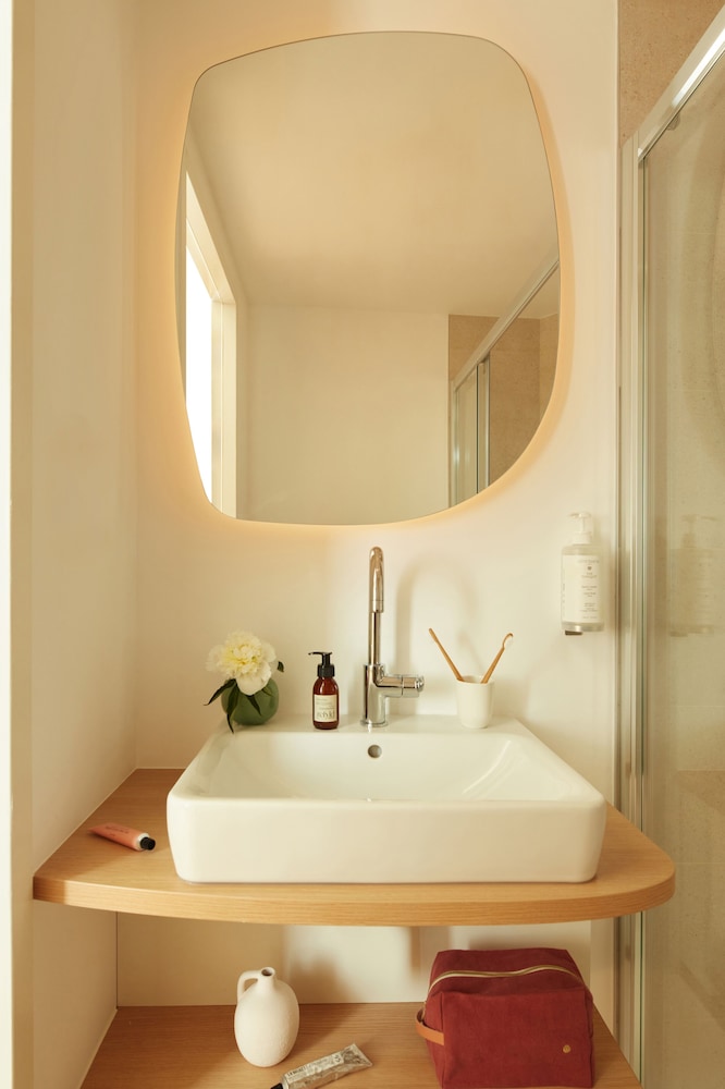 Habitación clásica del hotel Okko Hotels Paris Rosa Parks. Foto 4