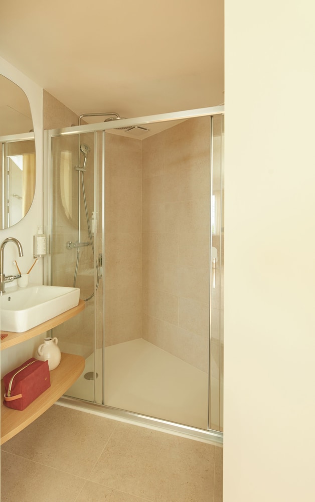 Habitación familiar del hotel Okko Hotels Paris Rosa Parks. Foto 3