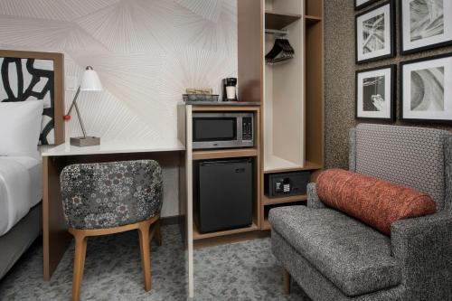 Suite 2 Camas dobles del hotel SpringHill Suites by Marriott New York Queens. Foto 2