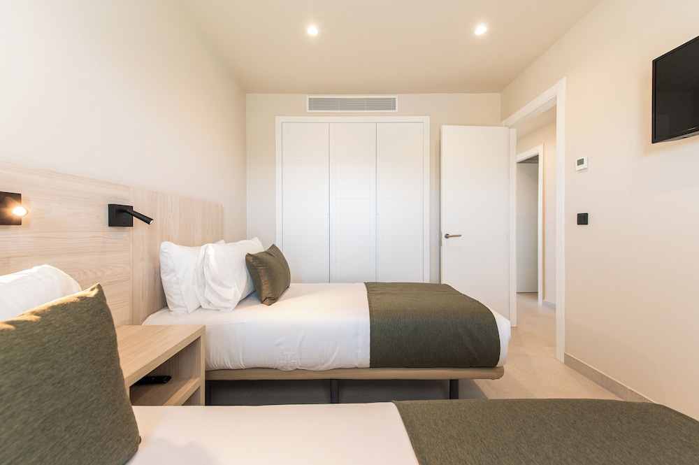 Apartamento Deluxe, 2 habitaciones del hotel Amarilla Golf Residences. Foto 2