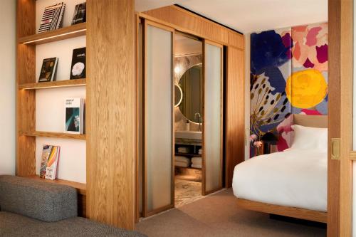Suite Welbeck del hotel The BoTree London, Curio Collection by Hilton. Foto 2