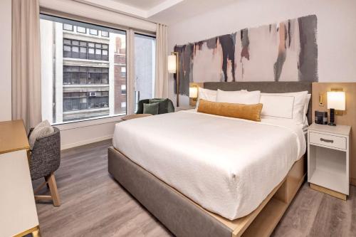 Estudio con cama extragrande del hotel Hilton Club The Central at 5th New York. Foto 2