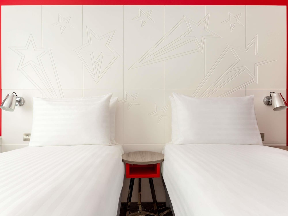 Habitación, 2 camas individuales (The Duet) del hotel Ibis Styles Glasgow Central. Foto 5