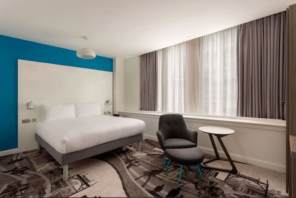 Habitación, 1 cama doble (The Queen) del hotel Ibis Styles Glasgow Central. Foto 1